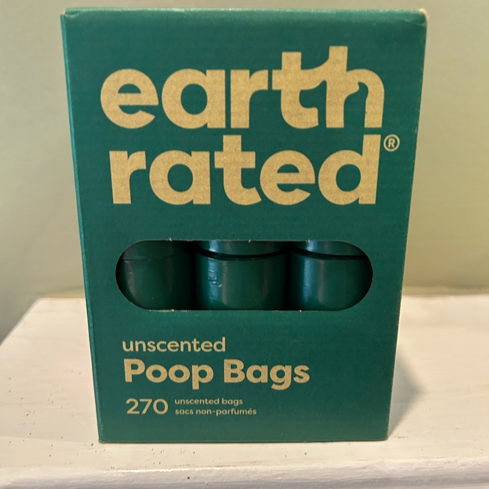 NEW Earth Rated Poop Bags 100% Leak Proof 270 Bags Unsented